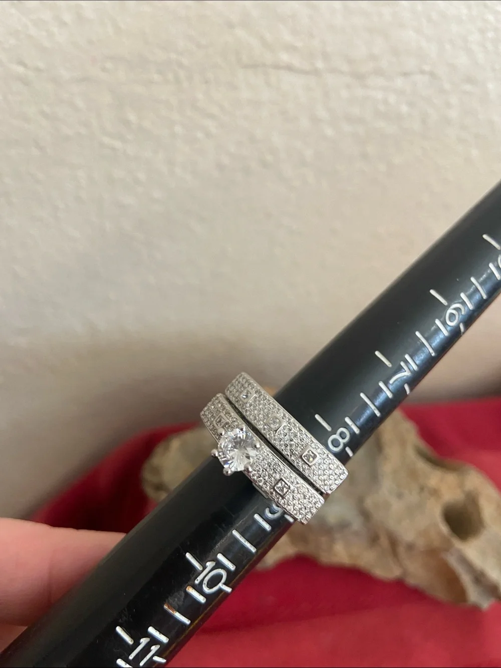 5/$10❤️❤️❤️NEW Silver Tone Zinc Alloy Prong Set of Rhinestoned Fashion Rings